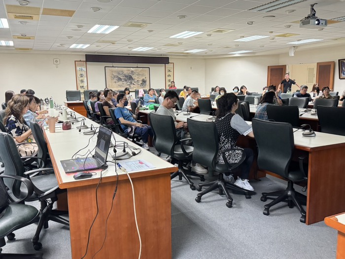 116年度教學實踐研究計畫徵件說明會115.10.12圖片