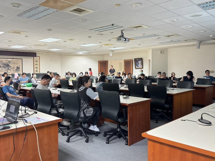 116年度教學實踐研究計畫徵件說明會115.10.12圖片