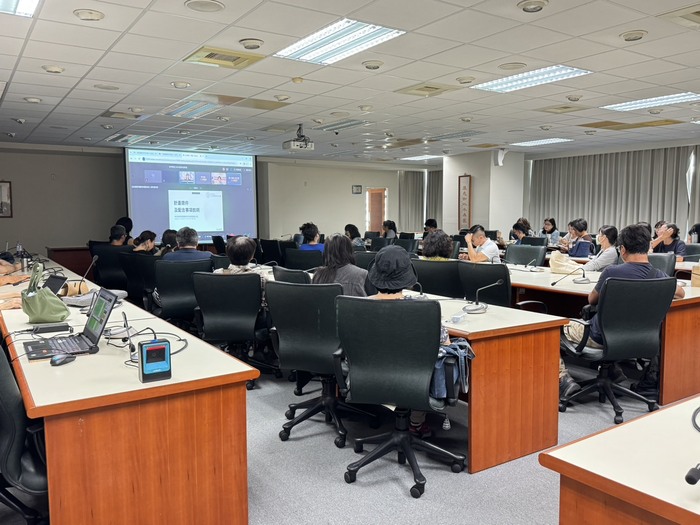 116年度教學實踐研究計畫徵件說明會115.10.12圖片